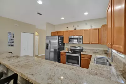 109 NE 26th Terrace, Homestead, FL 33033 - Photo 9