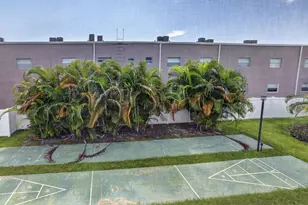 801 Pine Dr, Pompano Beach, FL 33060 - Photo 23