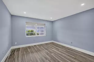 801 Pine Dr, Pompano Beach, FL 33060 - Photo 11