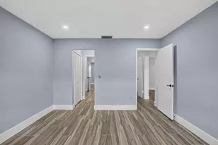 801 Pine Dr, Pompano Beach, FL 33060 - Photo 13