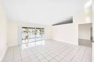 9581 Tavernier Dr, Boca Raton, FL 33496 - Photo 9