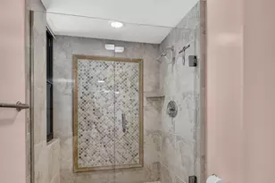 4000 N Ocean Dr, Riviera Beach, FL 33404 - Photo 33