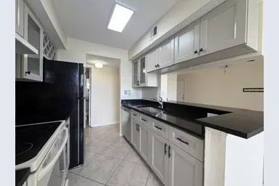 5672 Rock Island Road #266, Tamarac, FL 33319 - Photo 5