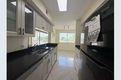 5672 Rock Island Road #266, Tamarac, FL 33319 - Photo 9