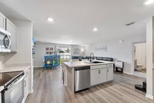 1556 SW Crater Ave, Port Saint Lucie, FL 34953 - Photo 11