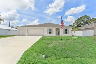 1556 SW Crater Ave, Port Saint Lucie, FL 34953 - Photo 1
