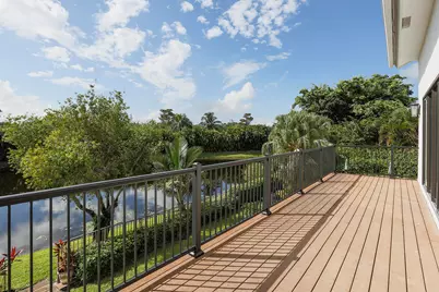2905 Polo Island Drive, Wellington, FL 33414 - Photo 21