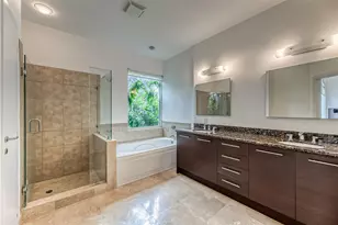 727 NE 4th Ave, Fort Lauderdale, FL 33304 - Photo 17
