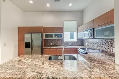 727 NE 4th Avenue, Fort Lauderdale, FL 33304 - Photo 13