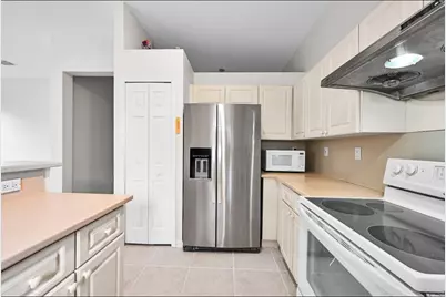 13761 N Garden Cove Circle, Davie, FL 33325 - Photo 21