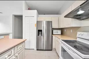 13761 N Garden Cove Circle, Davie, FL 33325 - Photo 21