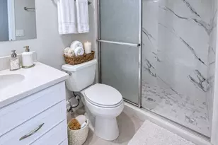 3050 N Palm Aire Dr, Pompano Beach, FL 33069 - Photo 15