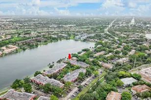 740 NE 199th St, Miami, FL 33179 - Photo 31