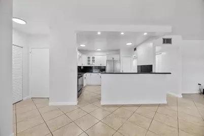 740 NE 199th Street #205g, Miami, FL 33179 - Photo 5