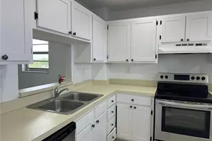 1100 NW 87th Ave, Coral Springs, FL 33071 - Photo 7