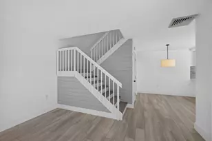 2101 21st Way, West Palm Beach, FL 33407 - Photo 9