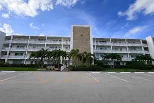 2090 Newport S, Deerfield Beach, FL 33442 - Photo 1