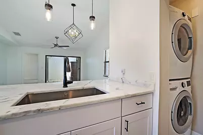 22354 Pineapple Walk Drive, Boca Raton, FL 33433 - Photo 9