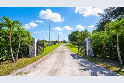 2808 Appaloosa Trail, Wellington, FL 33414 - Photo 17