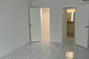801 Three Island Blvd, Hallandale Beach, FL 33009 - Photo 11