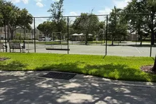 1805 Bridgepointe Cir, Vero Beach, FL 32967 - Photo 33