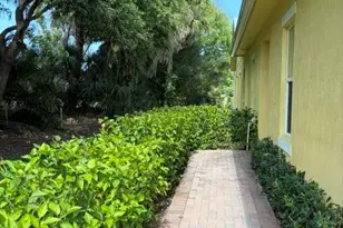 1805 Bridgepointe Cir, Vero Beach, FL 32967 - Photo 19