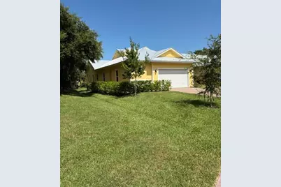 1805 Bridgepointe Circle #1, Vero Beach, FL 32967 - Photo 21