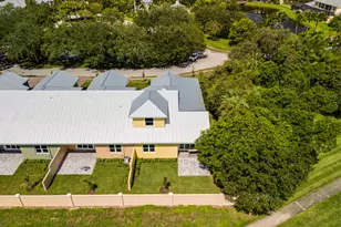 1805 Bridgepointe Cir, Vero Beach, FL 32967 - Photo 29