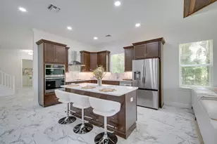 1805 Bridgepointe Cir, Vero Beach, FL 32967 - Photo 3