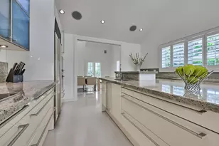 222 Monterey Rd, Palm Beach, FL 33480 - Photo 23