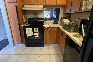 3210 Holiday Springs Blvd, Margate, FL 33063 - Photo 5