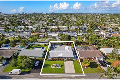 300 SE 8th Court, Pompano Beach, FL 33060 - Photo 33