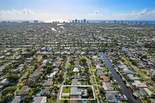 300 SE 8th Ct, Pompano Beach, FL 33060 - Photo 3