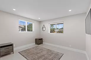 300 SE 8th Ct, Pompano Beach, FL 33060 - Photo 21