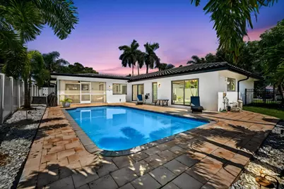 5570 NE 26th Avenue, Fort Lauderdale, FL 33308 - Photo 1