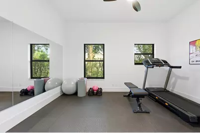 2557 Seminole Circle, West Palm Beach, FL 33409 - Photo 27