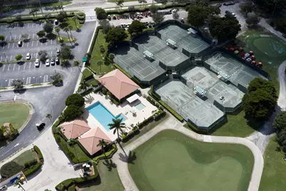 2557 Seminole Circle, West Palm Beach, FL 33409 - Photo 37