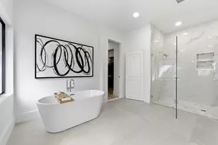2557 Seminole Cir, West Palm Beach, FL 33409 - Photo 17