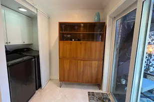 113 NE 20th Ct, Wilton Manors, FL 33305 - Photo 13