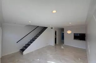 113 NE 20th Ct, Wilton Manors, FL 33305 - Photo 15