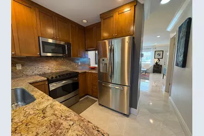 113 NE 20th Court #4g, Wilton Manors, FL 33305 - Photo 3