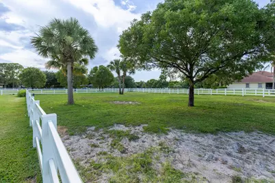 844 Arabian Drive, Loxahatchee, FL 33470 - Photo 17