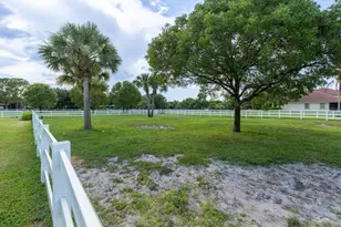 844 Arabian Dr, Loxahatchee, FL 33470 - Photo 17