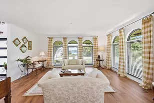 370 SE 13th Ave, Pompano Beach, FL 33060 - Photo 9
