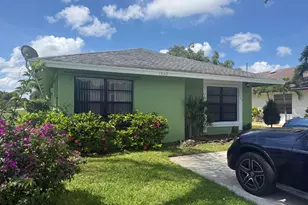1463 Summit Run Cir, West Palm Beach, FL 33415 - Photo 1