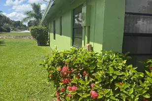 1463 Summit Run Cir, West Palm Beach, FL 33415 - Photo 27