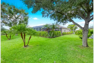 421 SW Crabapple Cove, Port Saint Lucie, FL 34986 - Photo 37