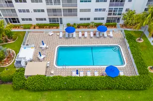 3201 NE 8th St, Pompano Beach, FL 33062 - Photo 11