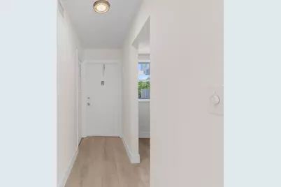 3201 NE 8th Street #206, Pompano Beach, FL 33062 - Photo 11