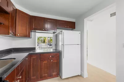 3201 NE 8th Street #206, Pompano Beach, FL 33062 - Photo 9